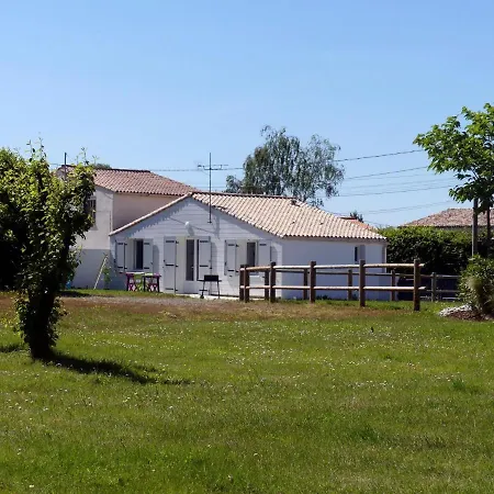 Challans, 3 Pièces, 4 Personnes - Fr-1-426-410