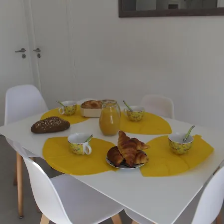 Challans, 3 Pièces, 4 Personnes - Fr-1-426-410 *
